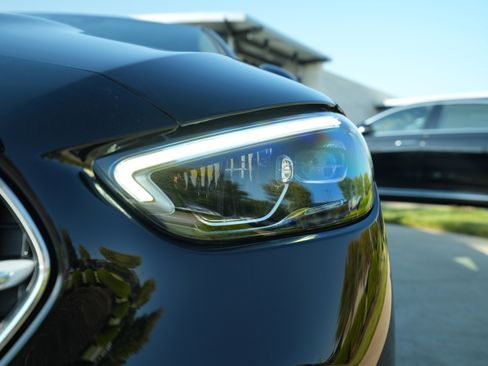 New 2025 Mercedes-Benz C 300 4MATIC Sedan image 11