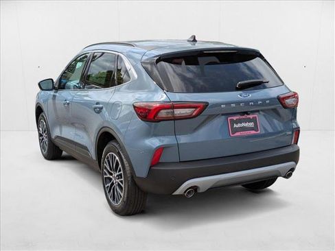 New 2025 Ford Escape SE w/ PHEV Premium Package image 8