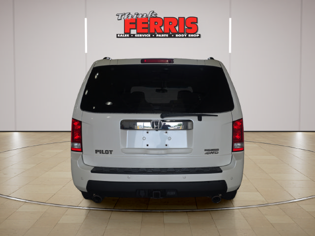 Used 2011 Honda Pilot Touring image 4