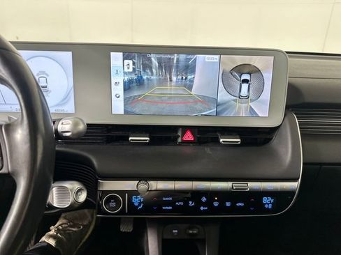 Used 2022 Hyundai Ioniq 5 Limited image 22