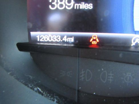 Used 2019 Ford Edge SEL w/ Equipment Group 201A image 11