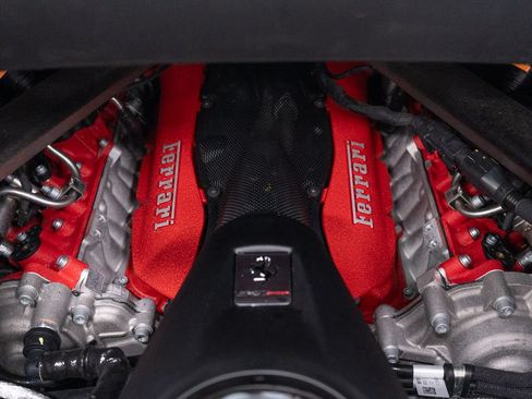 Used 2022 Ferrari SF90 Spider AWD/4WD image 49