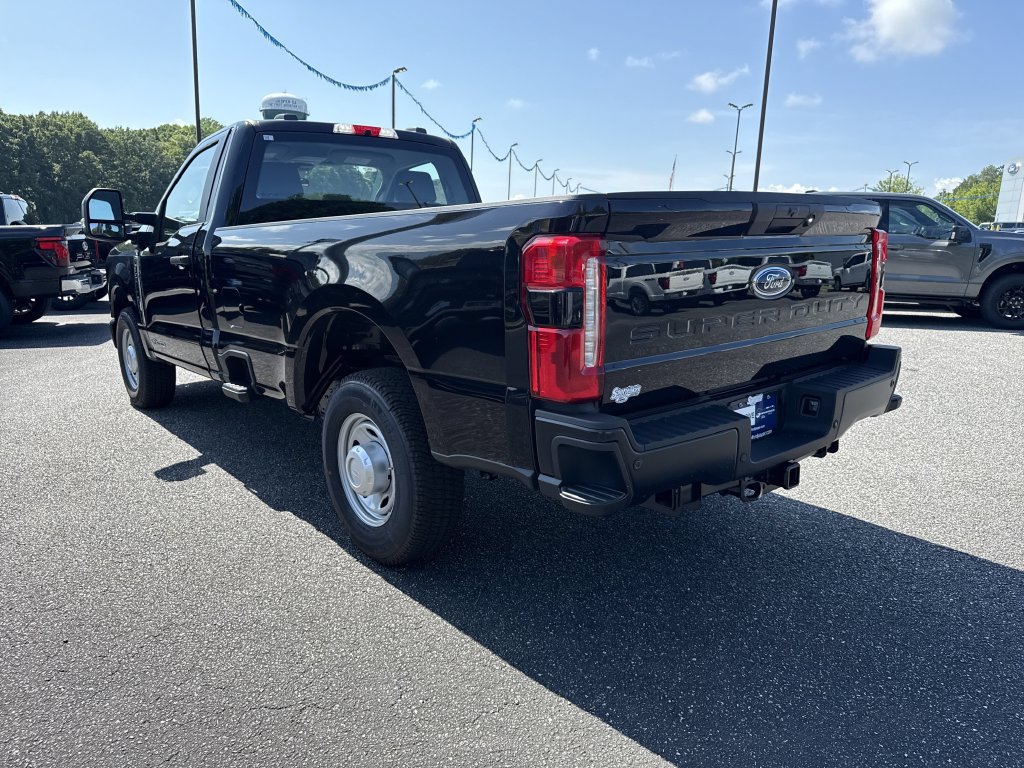 New 2025 Ford F350 XL w/ 360-Degree Camera Package RWD image 5