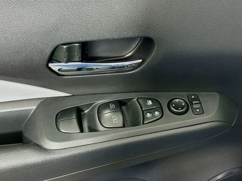 Certified 2024 Nissan Kicks SR w/ SR Premium Package image 19