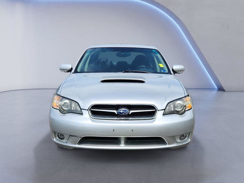 Used 2005 Subaru Legacy GT AWD/4WD image 8