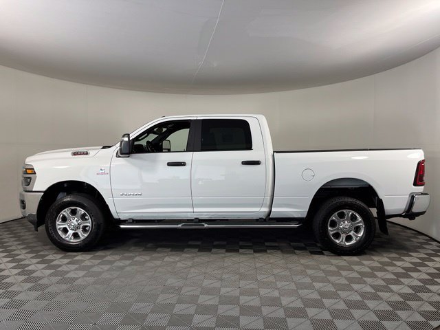 Used 2026 RAM 2500 Big Horn AWD/4WD image 4