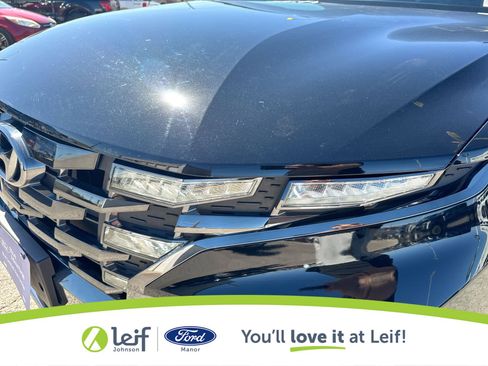 Used 2024 Hyundai Santa Cruz Limited image 37