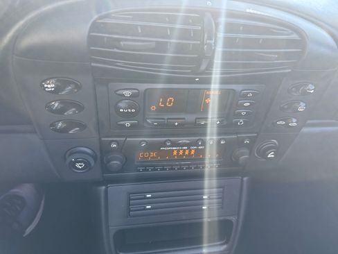 Used 2000 Porsche 911 Carrera image 27