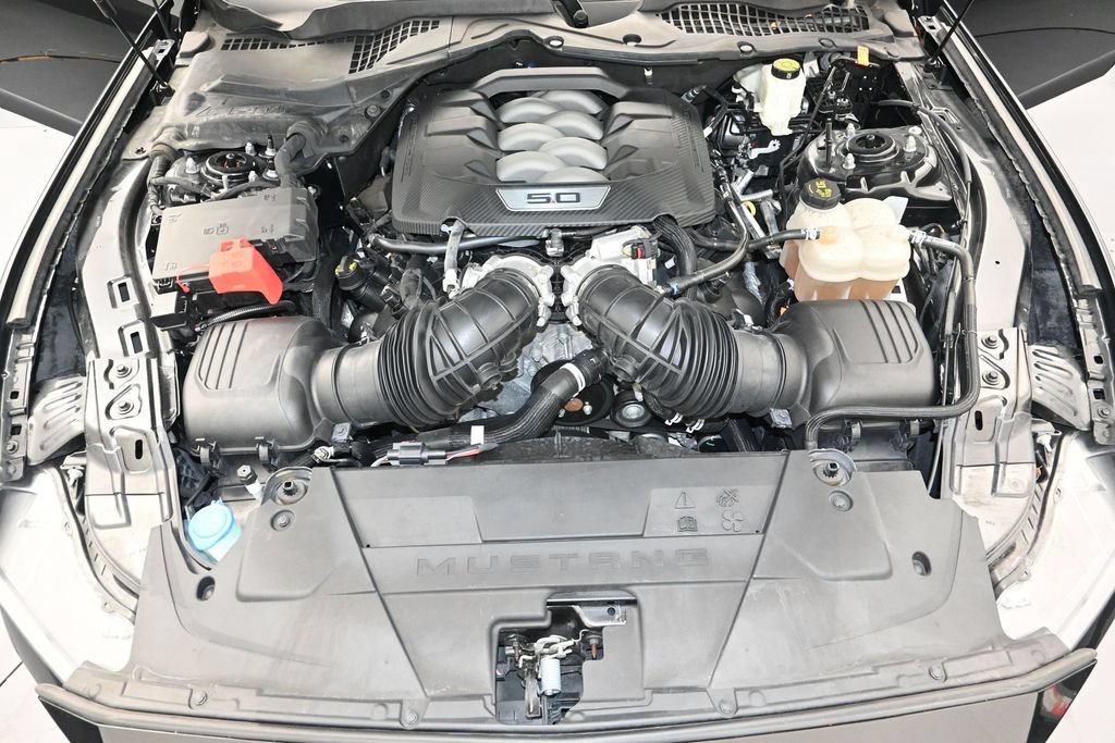 Used 2024 Ford Mustang GT RWD image 14