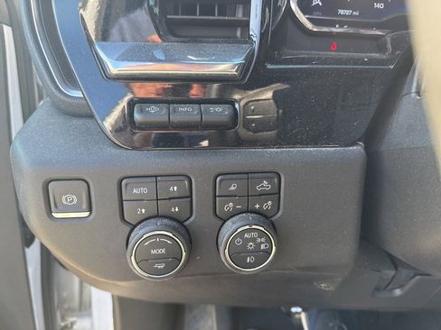 Used 2024 Chevrolet Silverado 3500 High Country w/ High Country Premium Package image 7