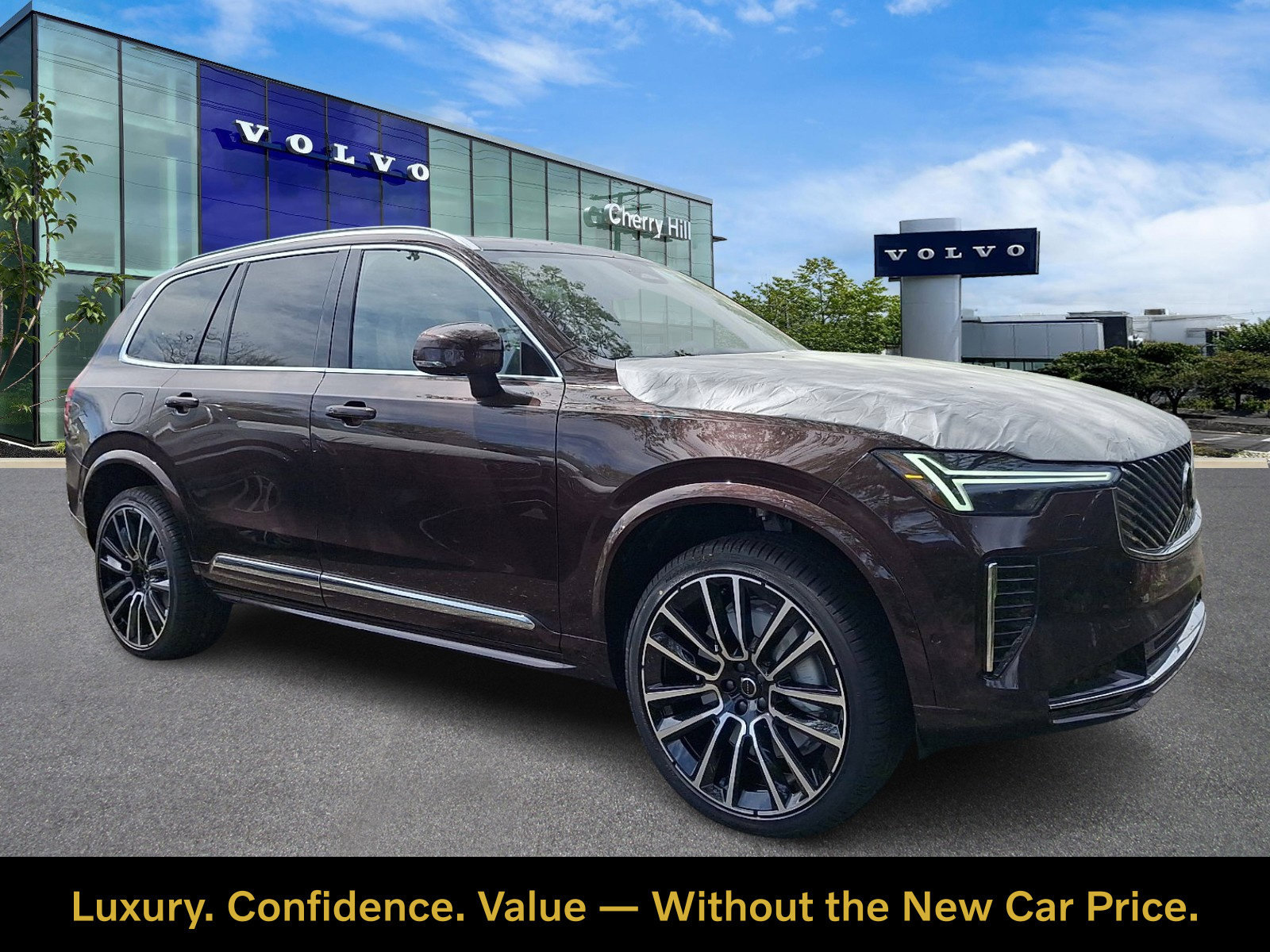 Used 2026 Volvo XC90 B6 Plus w/ Protection Package Premier AWD/4WD image 1
