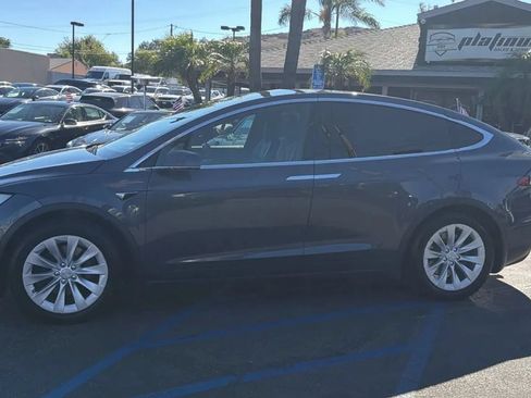 Used 2021 Tesla Model X Long Range AWD/4WD image 4