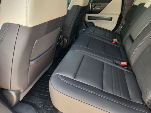 New 2026 GMC Hummer EV SUV AWD/4WD image 50