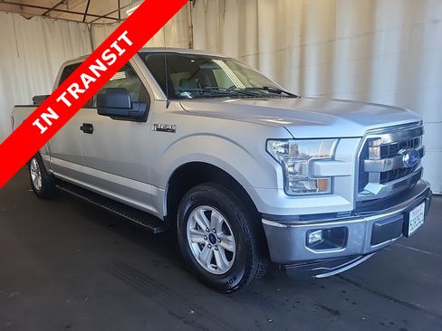 Used 2016 Ford F150 XLT RWD image 5