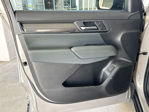 New 2026 GMC Terrain AT4 w/ Convenience Package III image 10