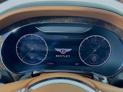 Used 2023 Bentley Flying Spur Azure image 12