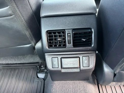 Used 2018 Subaru Legacy 2.5i Limited AWD/4WD image 17