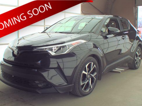 Used 2019 Toyota C-HR FWD image 1