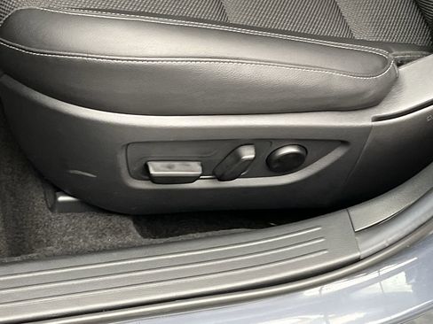 Certified 2025 MAZDA CX-50 AWD 2.5 S w/ Cargo Package image 10