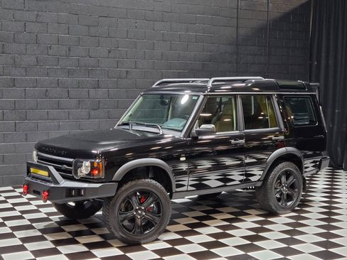 Used 2004 Land Rover Discovery SE image 1