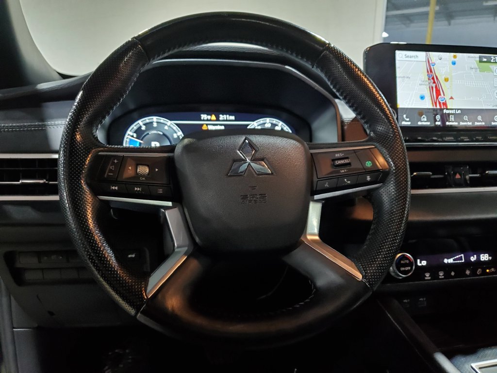 Used 2024 Mitsubishi Outlander SE Black Edition FWD image 30