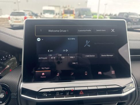 New 2026 Jeep Compass Latitude image 30