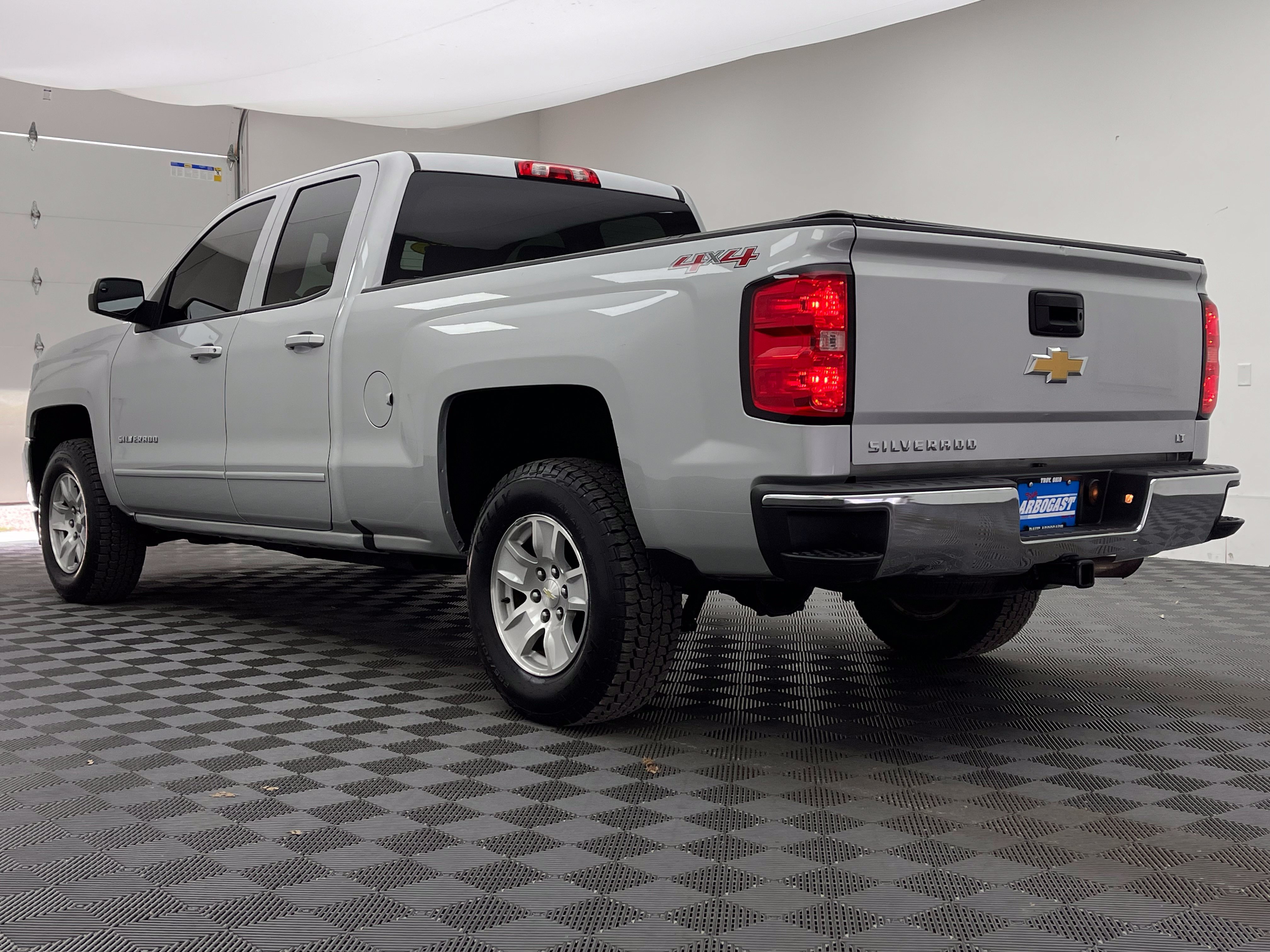 Used 2016 Chevrolet Silverado 1500 LT w/ All Star Edition AWD/4WD image 9
