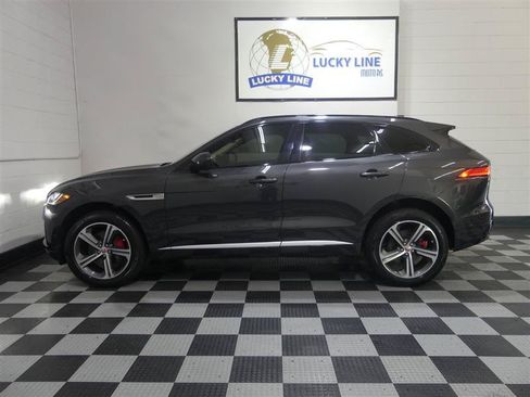 Used 2018 Jaguar F-PACE S AWD/4WD image 7