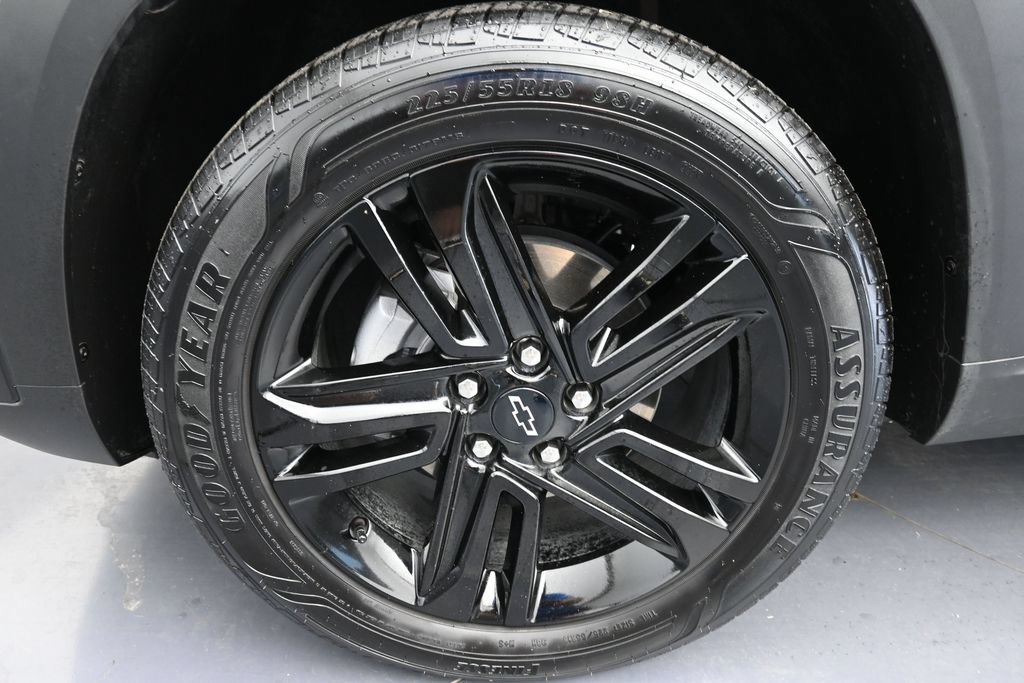 Used 2026 Chevrolet Trax ACTIV w/ Driver Confidence Package FWD image 17