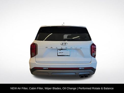Used 2024 Hyundai Palisade SEL FWD image 5