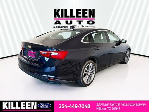 Used 2023 Chevrolet Malibu LT FWD image 9