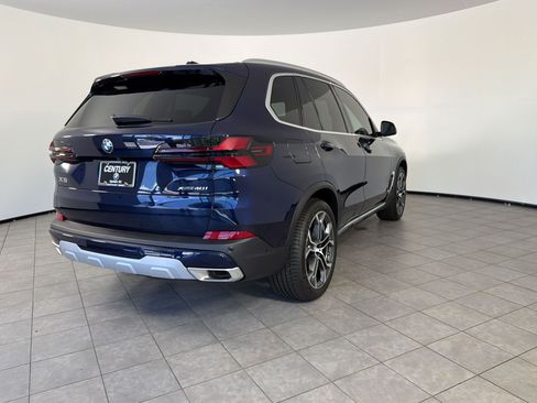 New 2026 BMW X5 xDrive40i AWD/4WD image 9