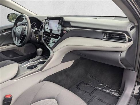 Used 2024 Toyota Camry LE image 20