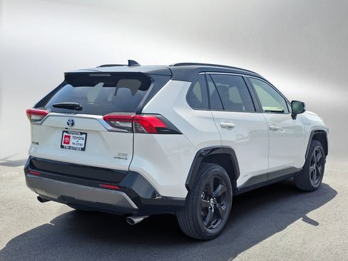 Used 2020 Toyota RAV4 XSE AWD/4WD image 5