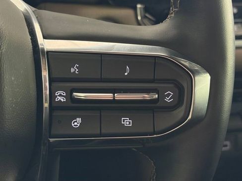 Certified 2023 GMC Canyon Denali image 6