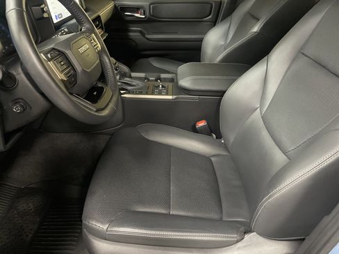 Used 2024 Toyota Land Cruiser image 16