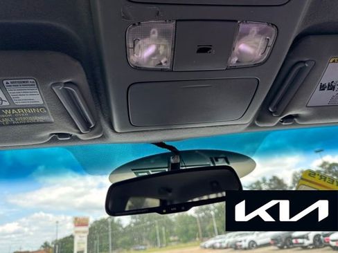 Used 2012 Toyota Tacoma PreRunner w/ TRD Off-Road Pkg RWD image 16