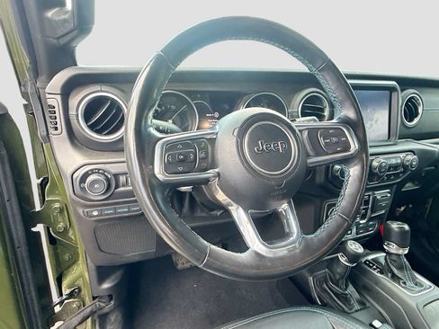 Used 2022 Jeep Wrangler Unlimited Rubicon 4xe w/ Steel Bumper Group AWD/4WD image 12