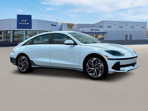 New 2025 Hyundai Ioniq 6 SEL image 10