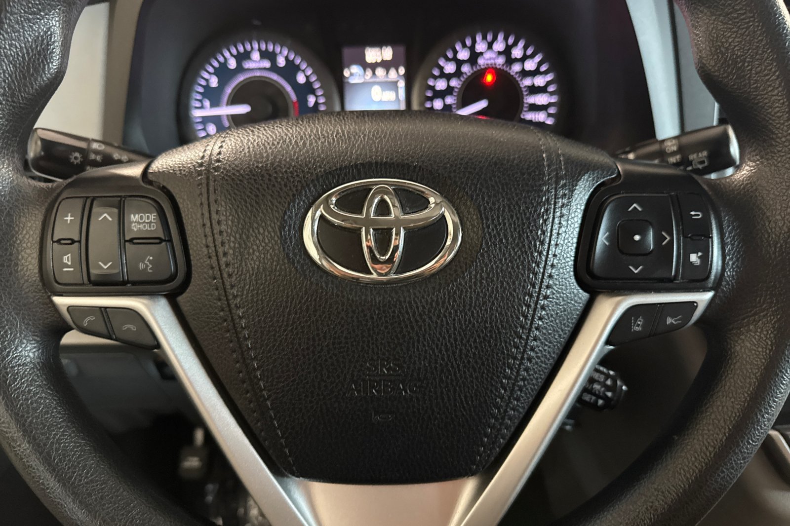 Used 2020 Toyota Sienna LE FWD image 24