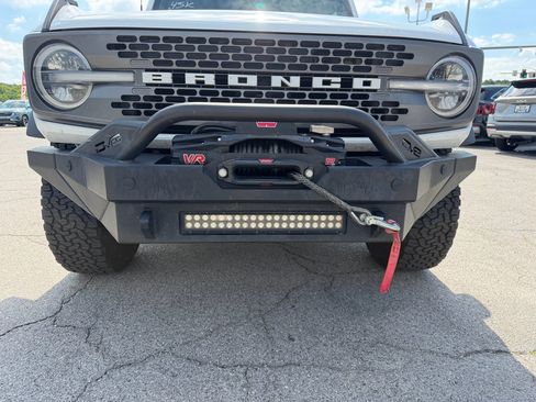 Used 2022 Ford Bronco Badlands AWD/4WD image 9