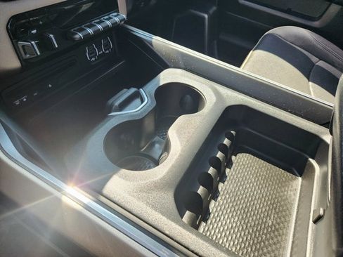 Used 2019 RAM 2500 Laramie image 25