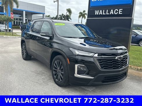 Certified 2023 Chevrolet Traverse RS image 4