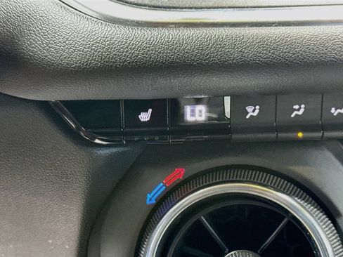 Used 2023 Chevrolet Blazer LT w/ Convenience Package FWD image 19
