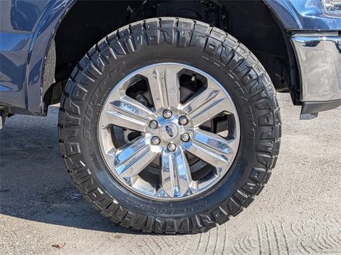 Used 2020 Ford F150 Lariat image 11