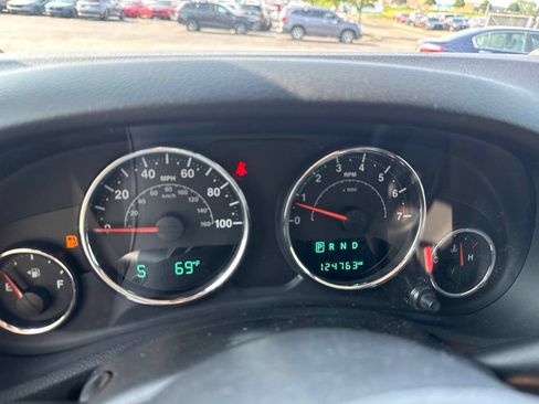 Used 2018 Jeep Wrangler Unlimited Sport S AWD/4WD image 12