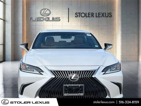 Used 2019 Lexus ES 350 image 2