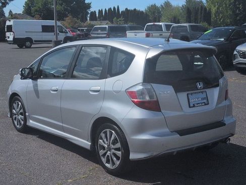 Used 2013 Honda Fit Sport image 3