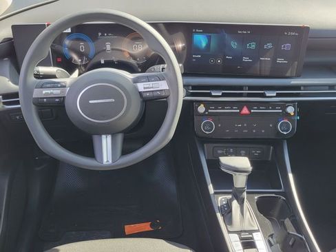 New 2026 Hyundai Tucson SEL image 4