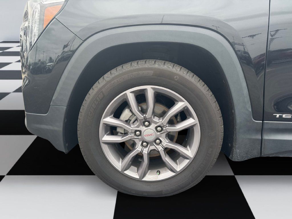 Used 2023 GMC Terrain SLT w/ Infotainment Package II AWD/4WD image 14